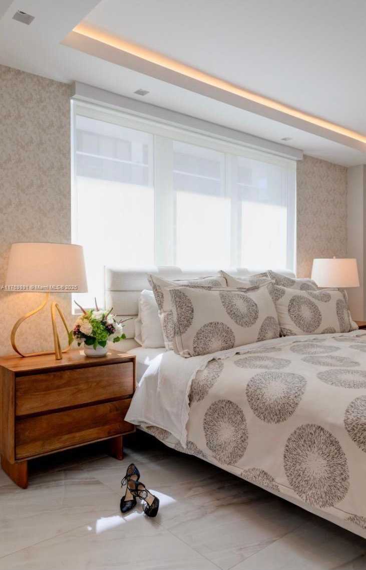 Small Image of 9499 COLLINS AVE #1009, Surfside Number 20
