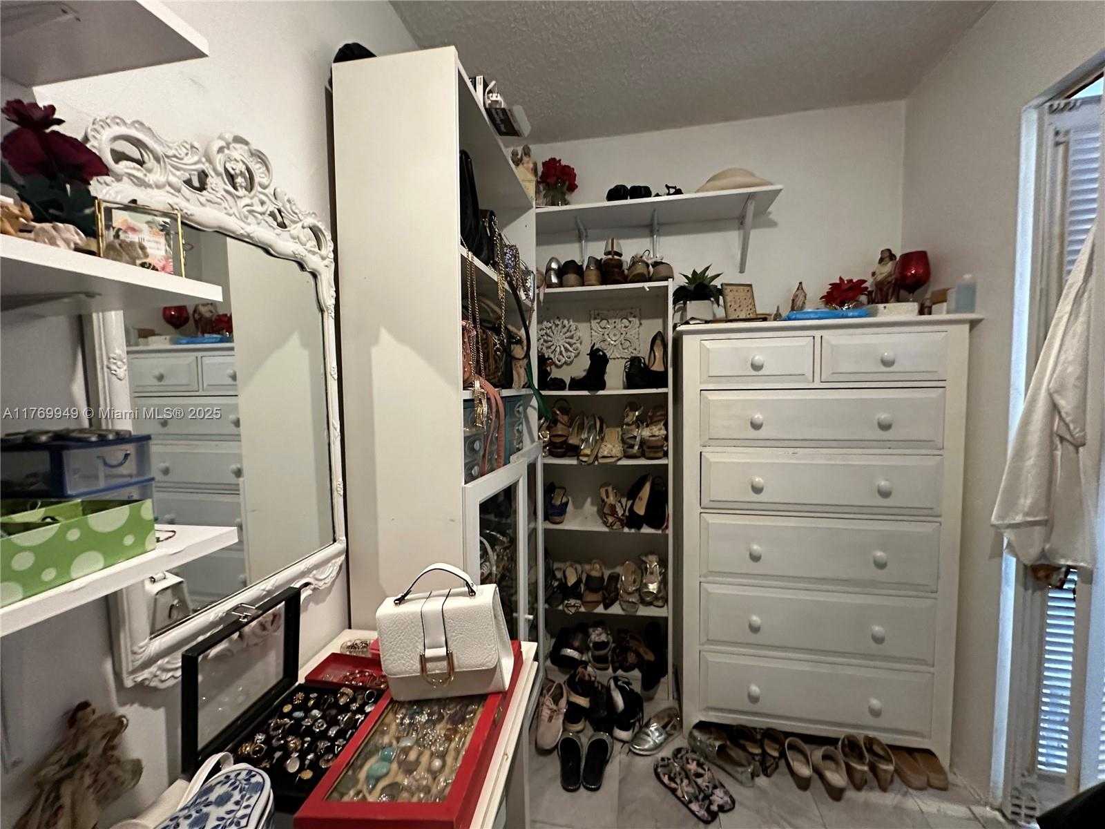Small Image of 600 NORTH EAST 36TH ST #401, Miami Number 28