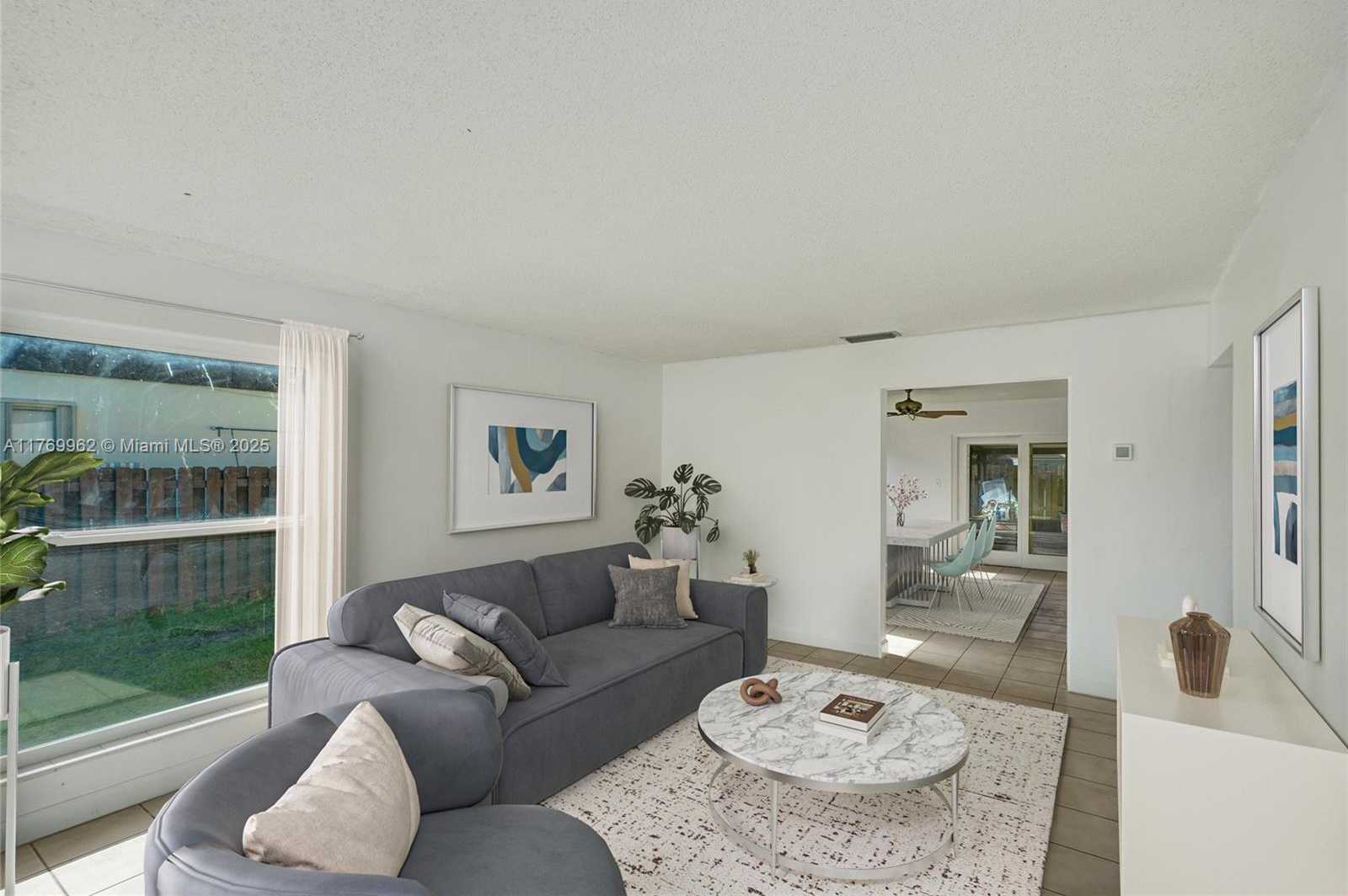 Small Image of 12240 SOUTH WEST 115TH TER, Miami Number 5