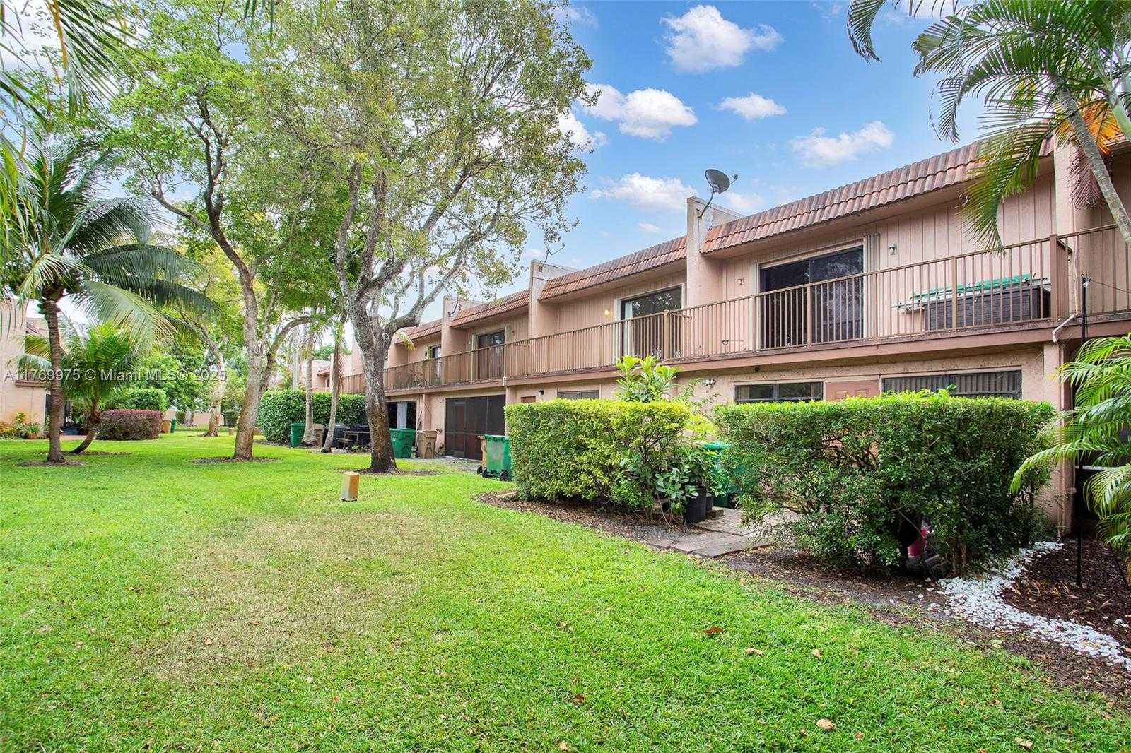 Small Image of 51 MATADOR LN #2-23, Davie Number 40
