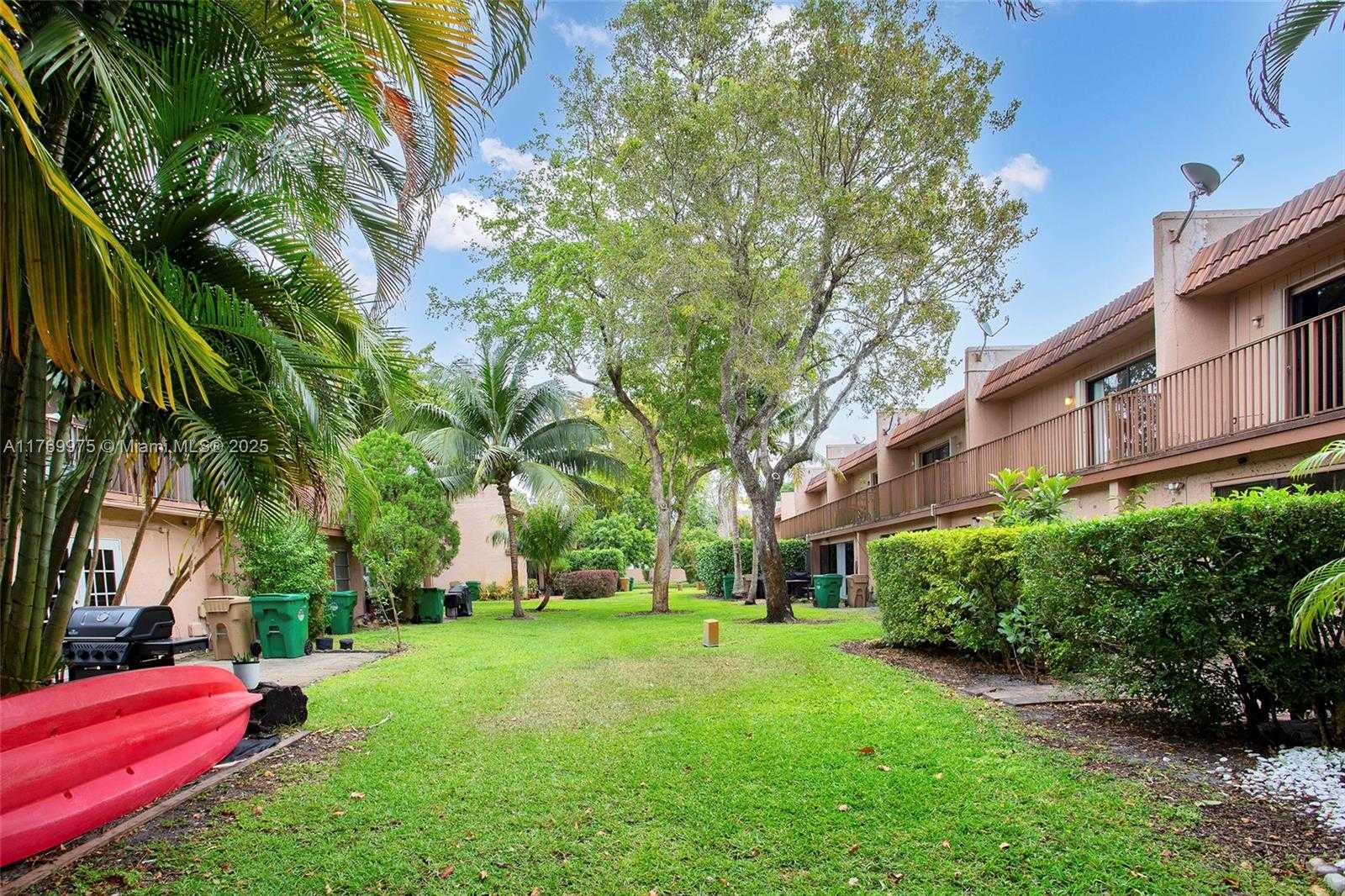 Small Image of 51 MATADOR LN #2-23, Davie Number 41