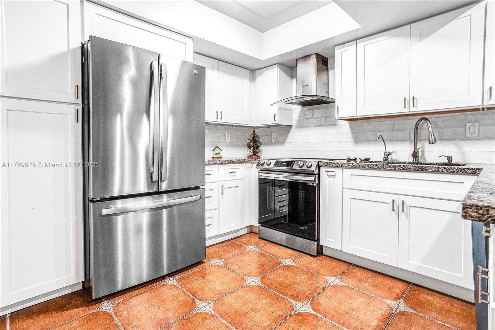 Small Image of 51 MATADOR LN #2-23, Davie Number 9