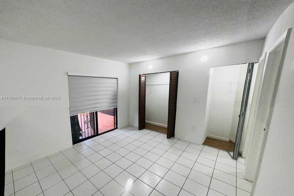 Small Image of 2150 WEST 60TH ST #11101, Hialeah Number 6