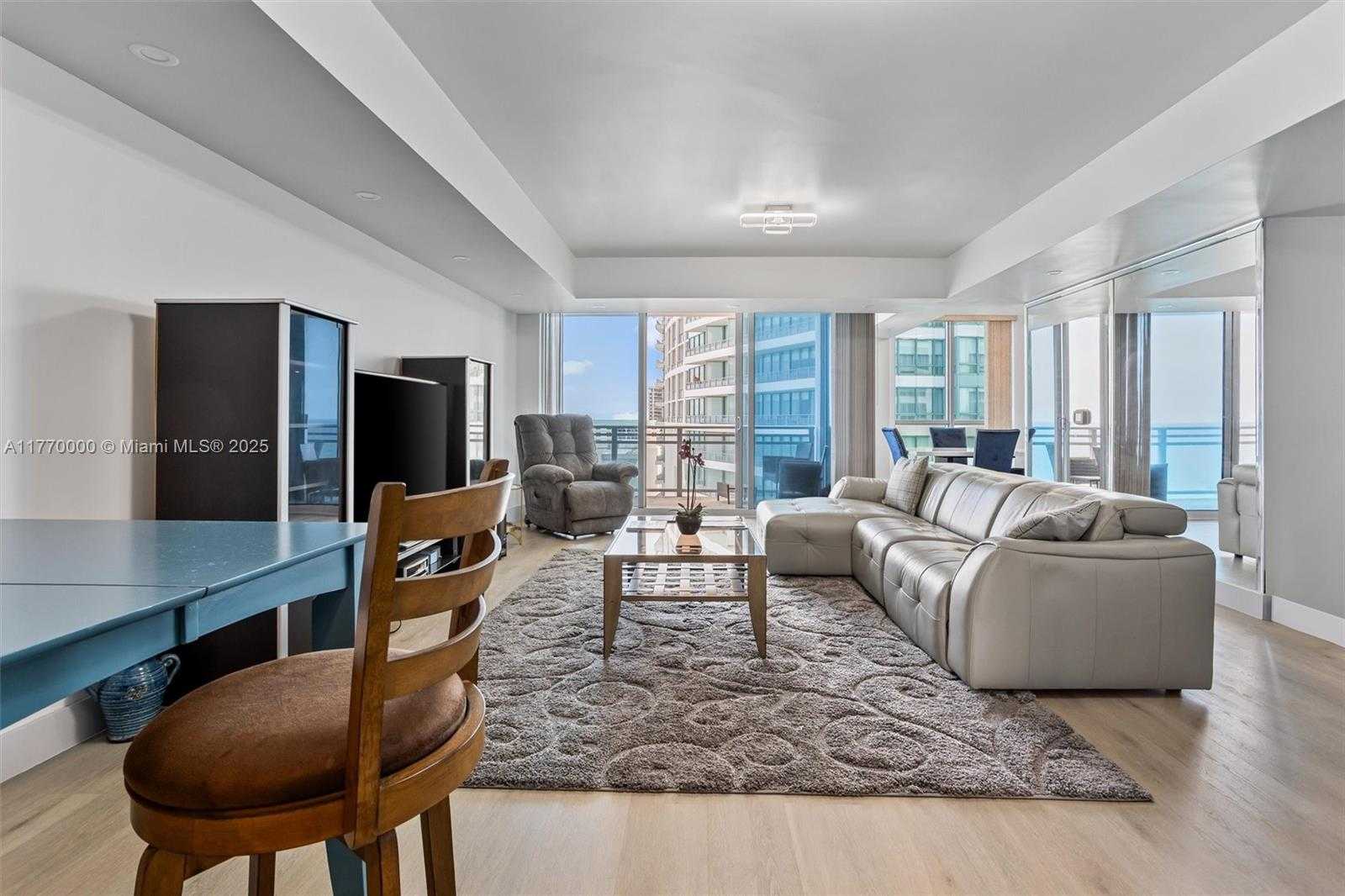 Small Image of 3535 SOUTH OCEAN DR #1703, Hollywood Number 10