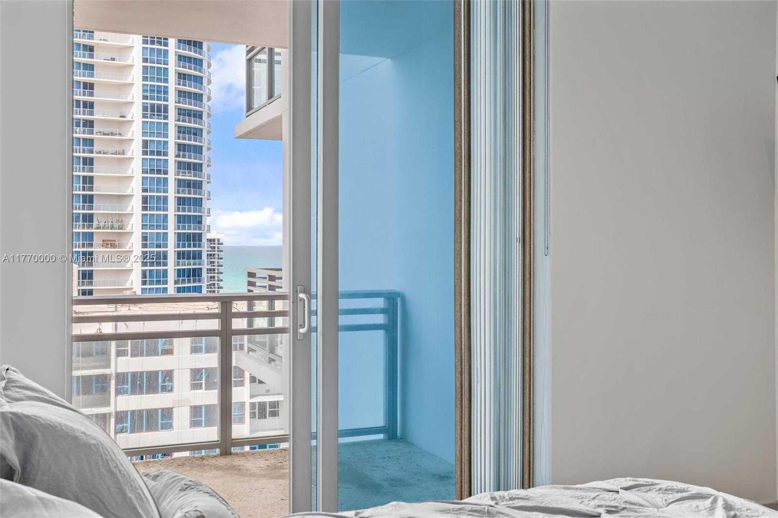 Small Image of 3535 SOUTH OCEAN DR #1703, Hollywood Number 23
