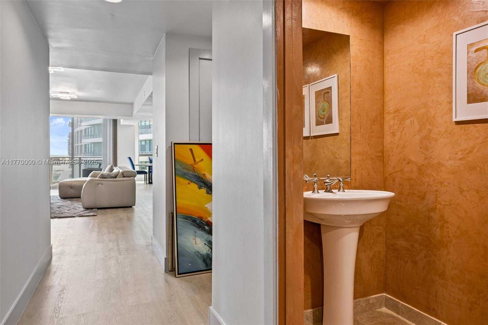 Small Image of 3535 SOUTH OCEAN DR #1703, Hollywood Number 33