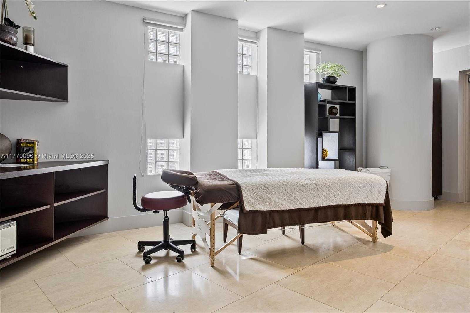 Small Image of 3535 SOUTH OCEAN DR #1703, Hollywood Number 37
