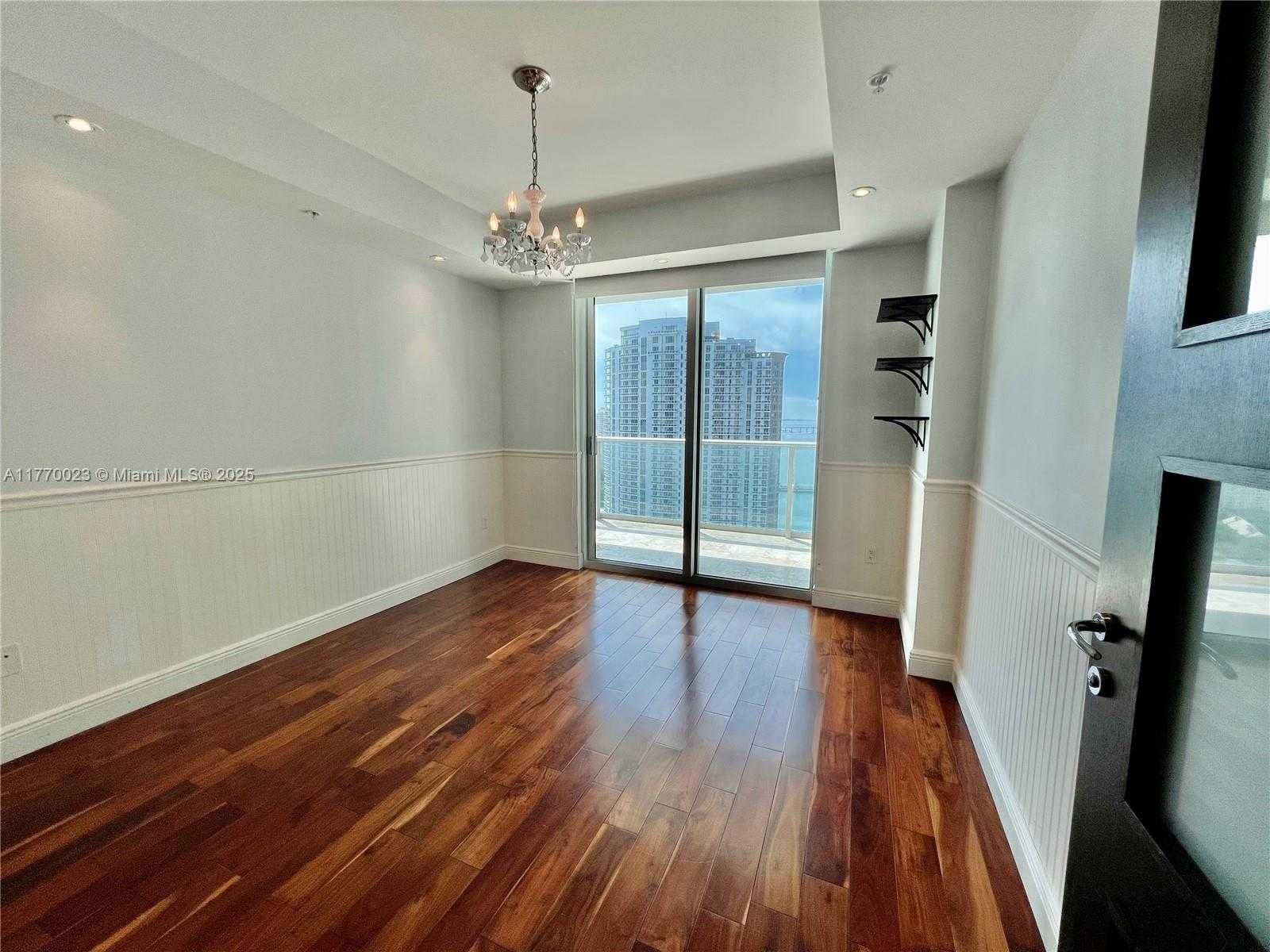 Small Image of 300 SOUTH BISCAYNE BLVD #2606, Miami Number 11