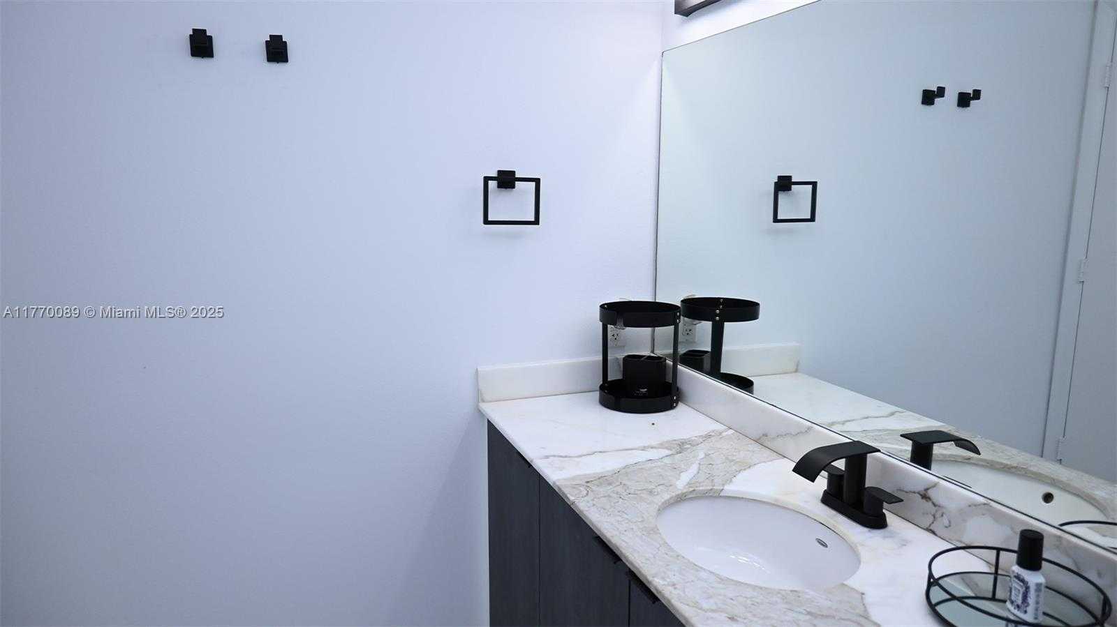Small Image of 234 NORTH EAST 3RD ST #1207, Miami Number 23