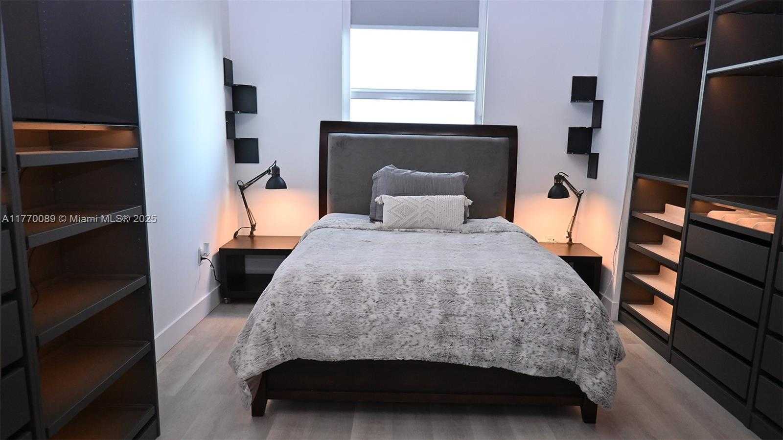 Small Image of 234 NORTH EAST 3RD ST #1207, Miami Number 27