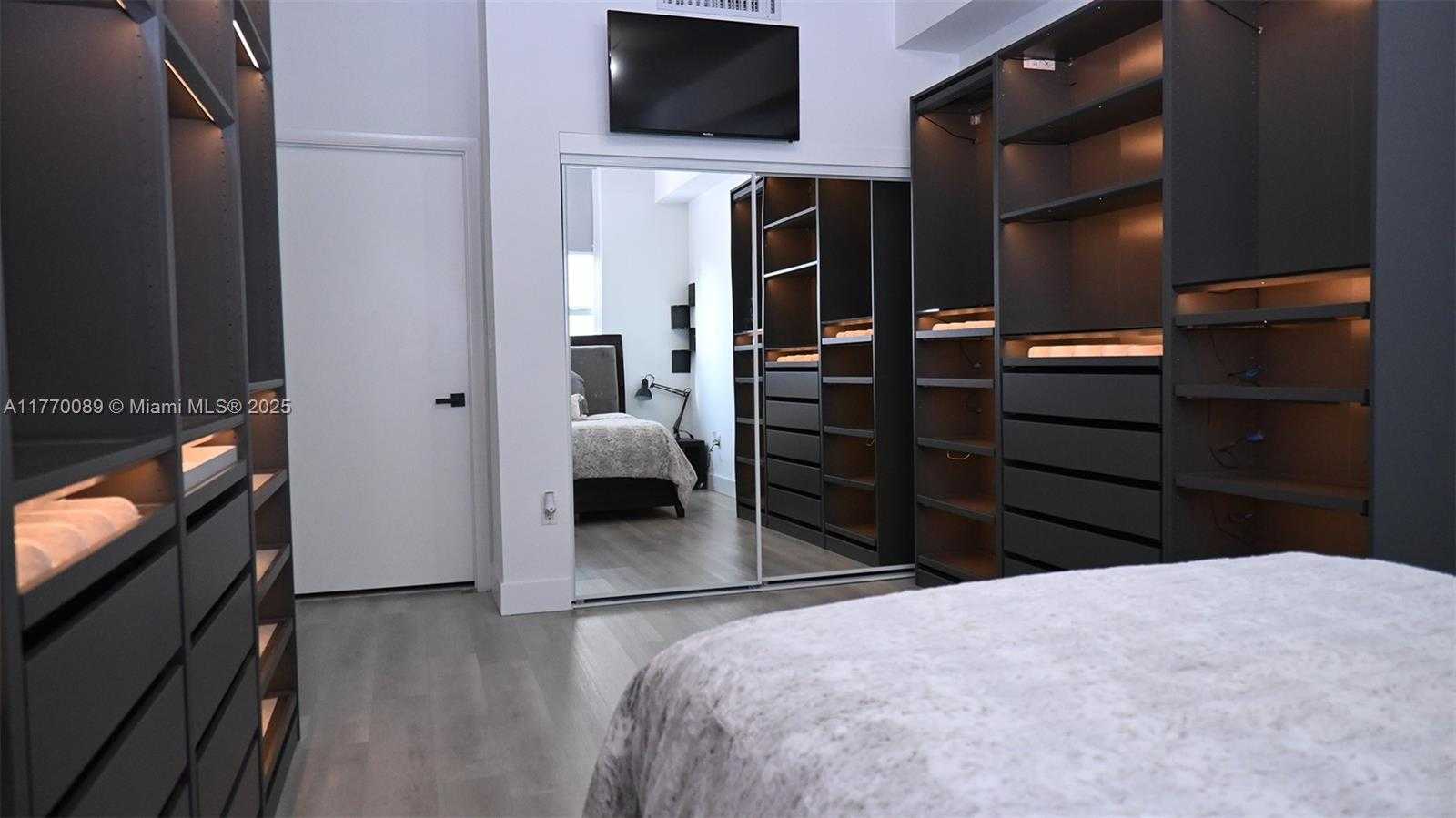 Small Image of 234 NORTH EAST 3RD ST #1207, Miami Number 28