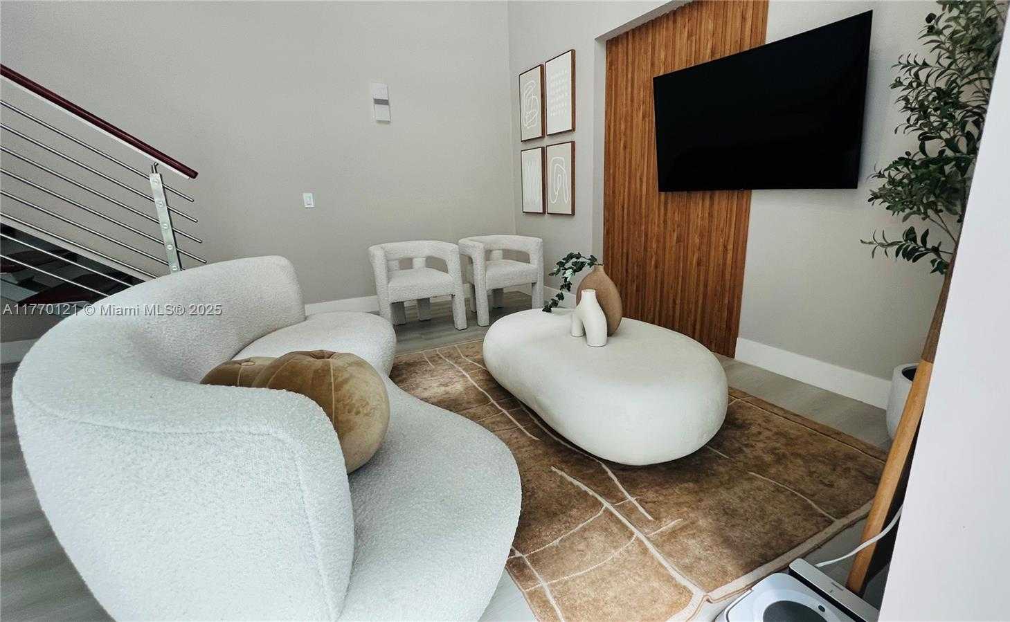 Small Image of 41 SOUTH EAST 5TH ST #501, Miami Number 10
