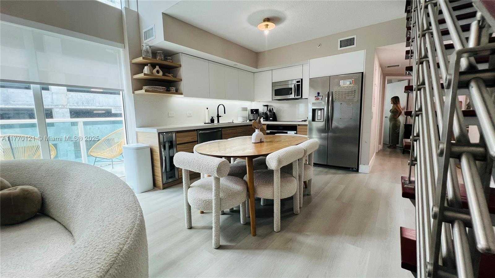 Small Image of 41 SOUTH EAST 5TH ST #501, Miami Number 11