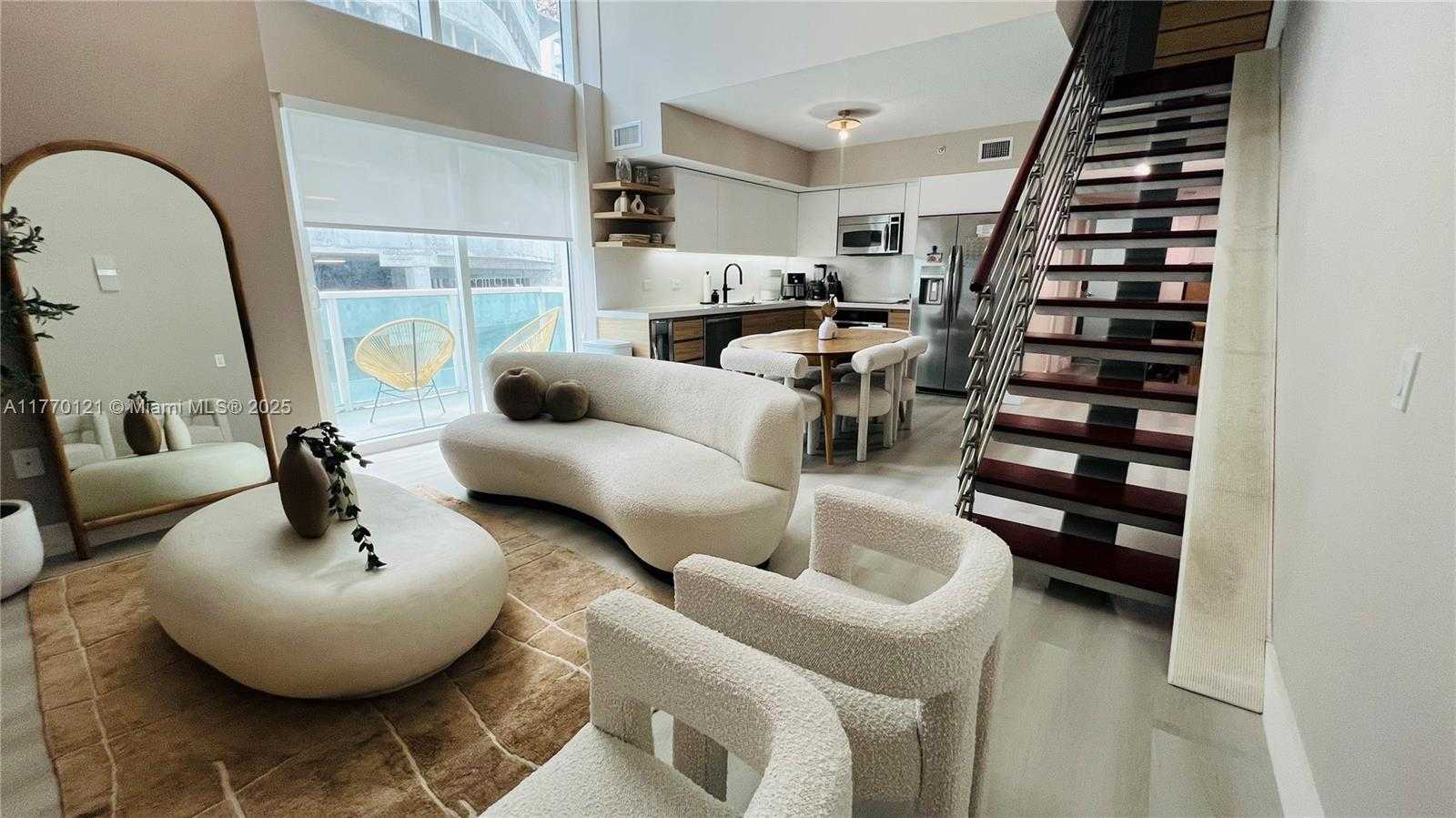 Small Image of 41 SOUTH EAST 5TH ST #501, Miami Number 2