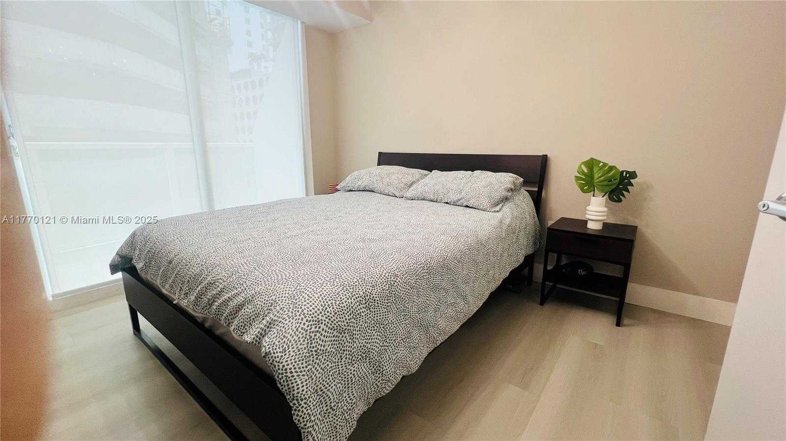 Small Image of 41 SOUTH EAST 5TH ST #501, Miami Number 32