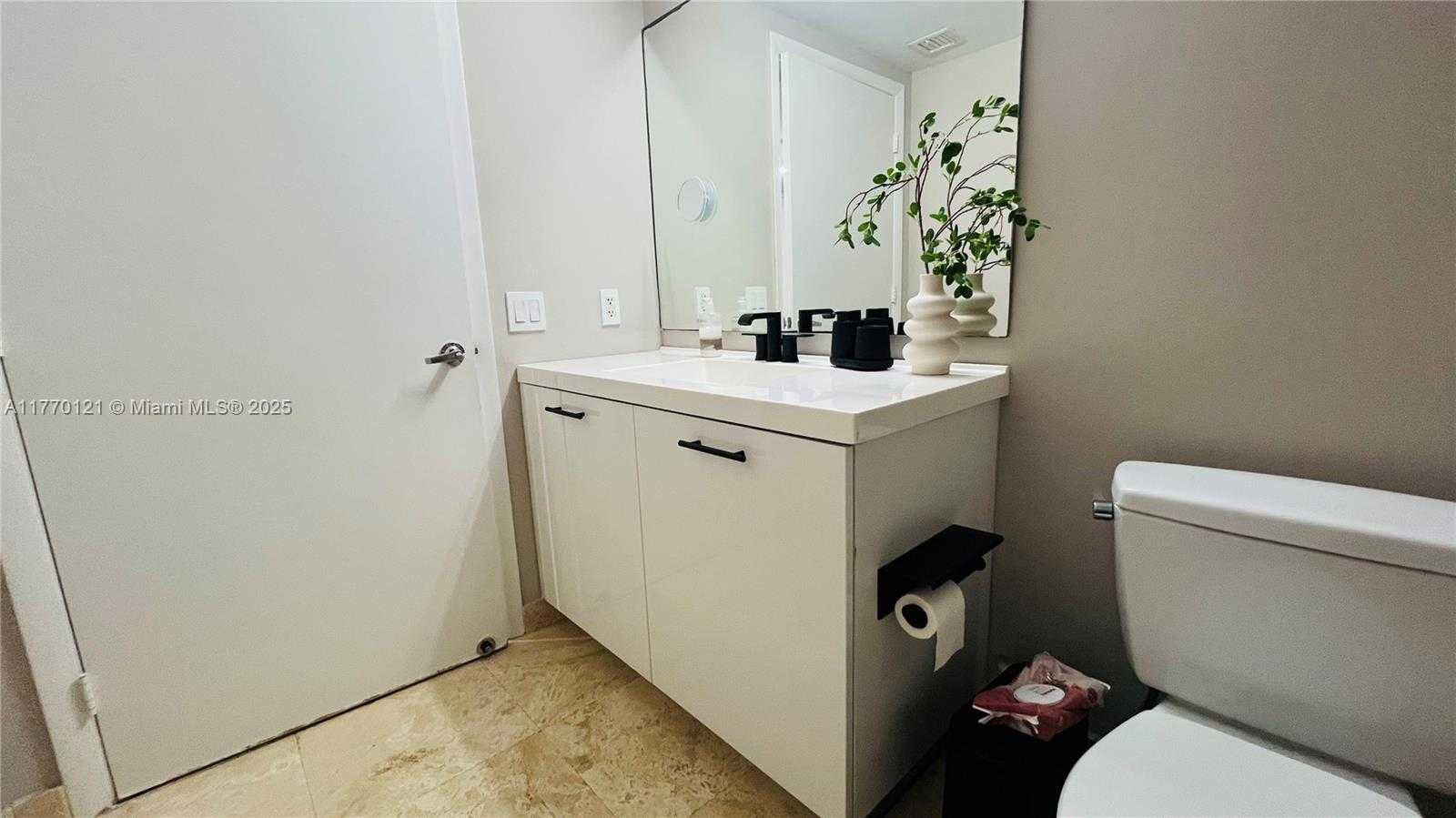 Small Image of 41 SOUTH EAST 5TH ST #501, Miami Number 36