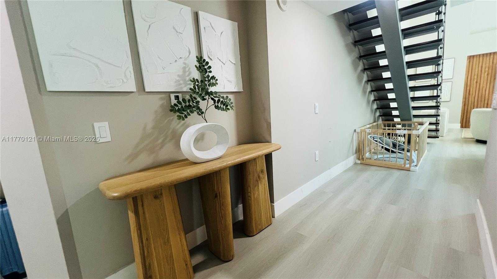 Small Image of 41 SOUTH EAST 5TH ST #501, Miami Number 4