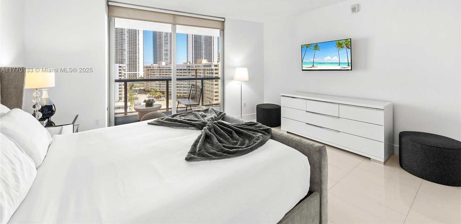 Small Image of 2600 EAST HALLANDALE BEACH BLVD #T1001, Hallandale Beach Number 29