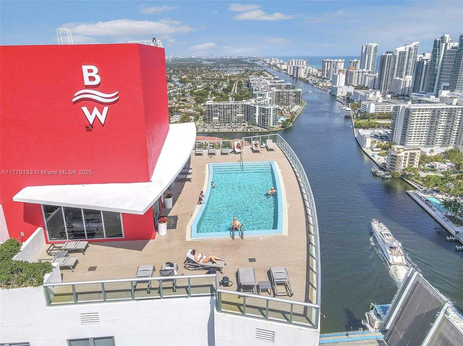 Small Image of 2600 EAST HALLANDALE BEACH BLVD #T1001, Hallandale Beach Number 4
