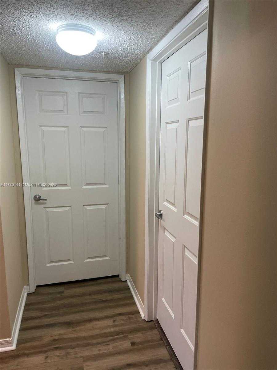 Small Image of 2640 SOUTH UNIVERSITY DR #113, Davie Number 11