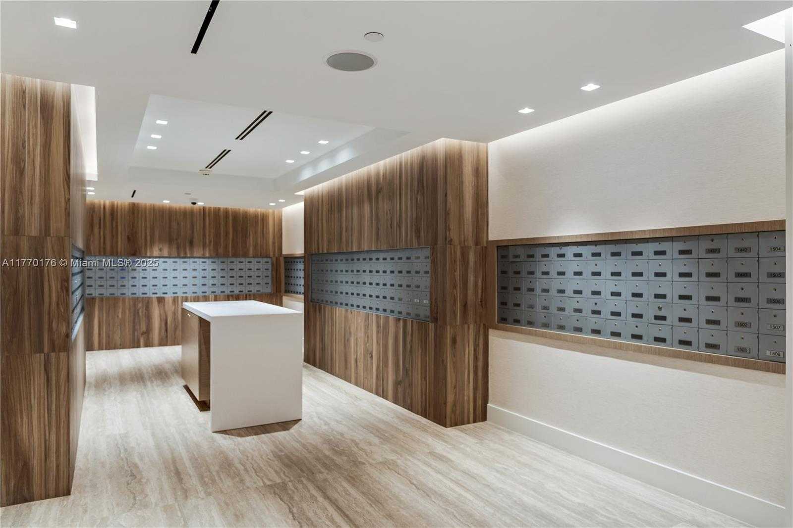Small Image of 2301 COLLINS AVE #1123, Miami Beach Number 22