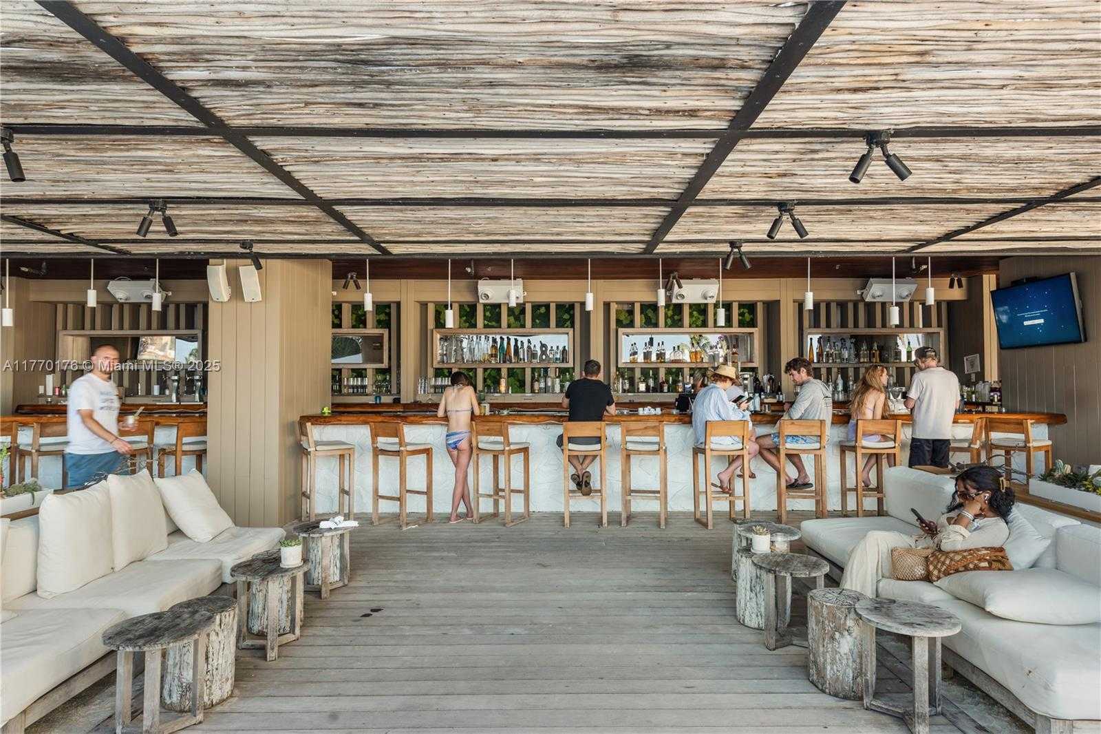 Small Image of 2301 COLLINS AVE #1123, Miami Beach Number 33