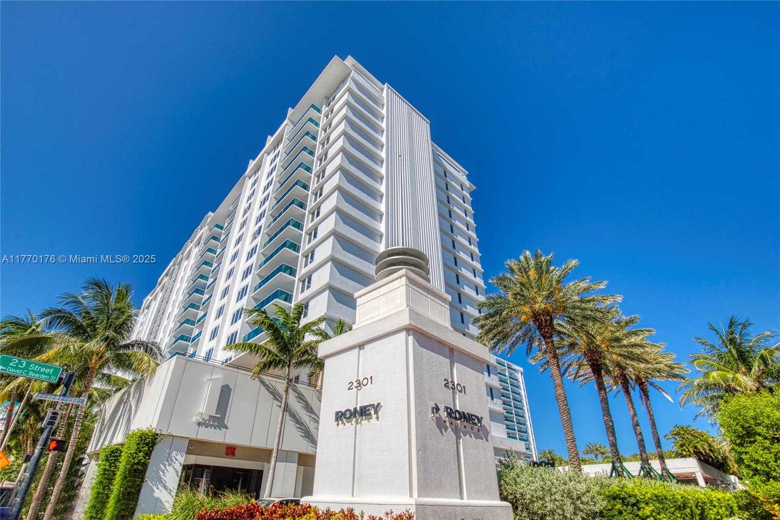Small Image of 2301 COLLINS AVE #1123, Miami Beach Number 39