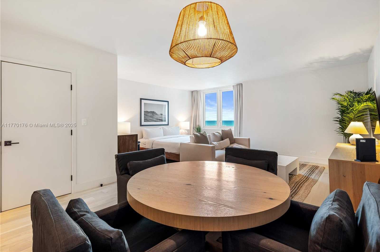 Small Image of 2301 COLLINS AVE #1123, Miami Beach Number 7