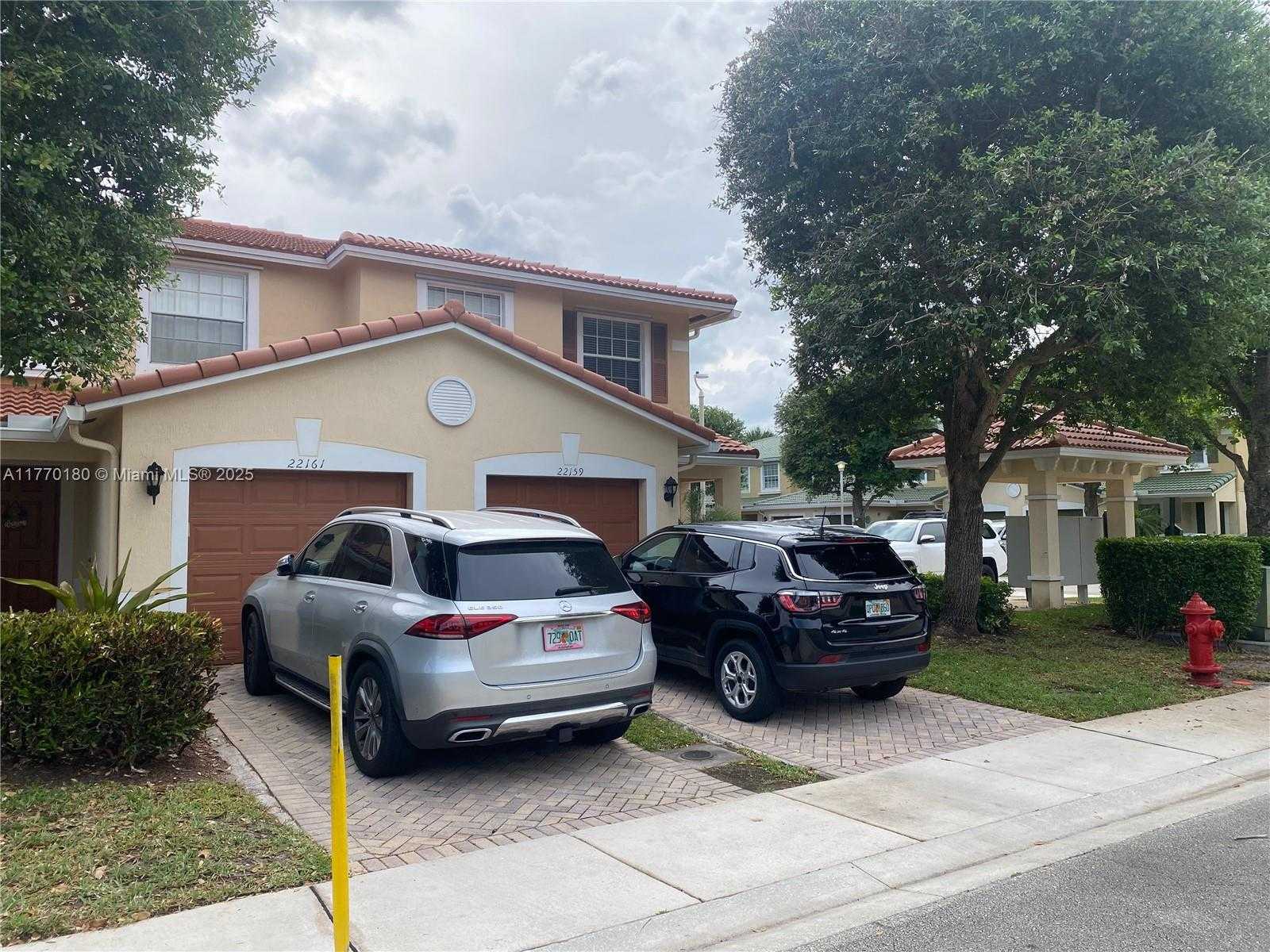 Small Image of 22159 MAJESTIC WOODS WAY, Boca Raton Number 2