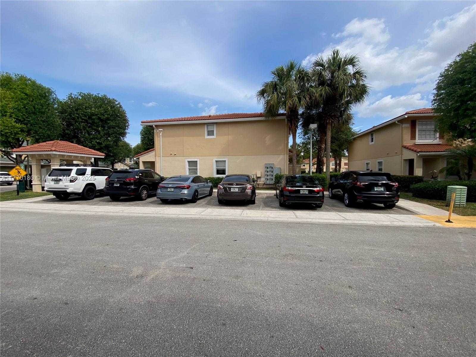 Small Image of 22159 MAJESTIC WOODS WAY, Boca Raton Number 3