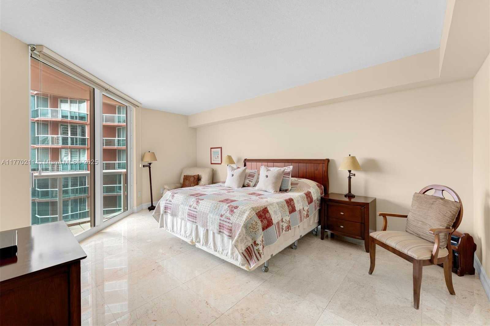 Small Image of 3370 HIDDEN BAY DR #1904, Aventura Number 15