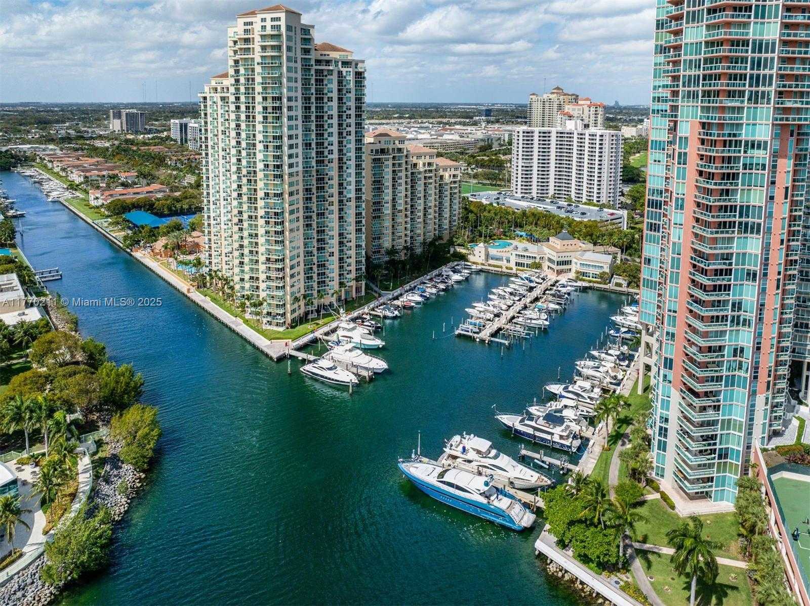 Small Image of 3370 HIDDEN BAY DR #1904, Aventura Number 29