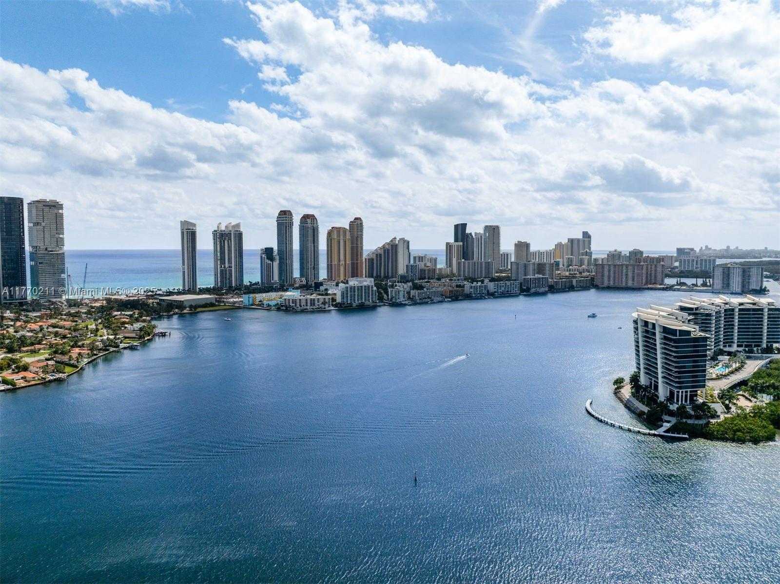 Small Image of 3370 HIDDEN BAY DR #1904, Aventura Number 30