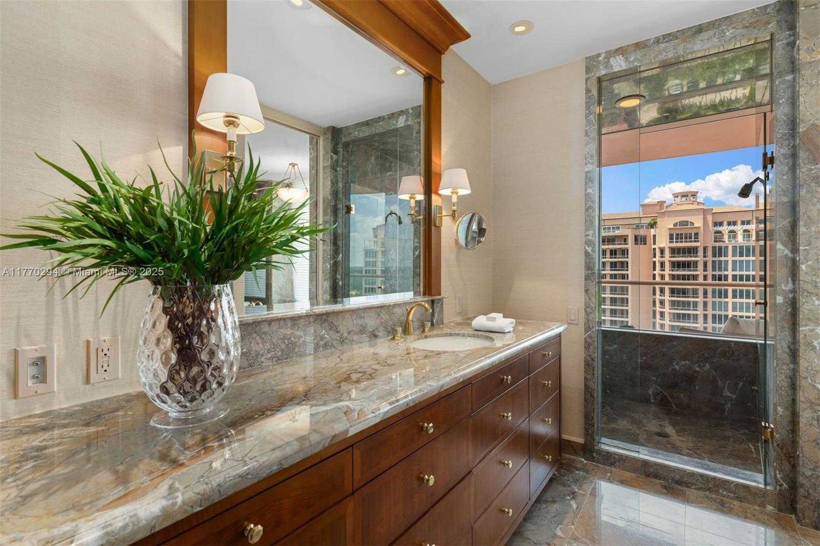 Small Image of 10 EDGEWATER DR #16K, Coral Gables Number 20