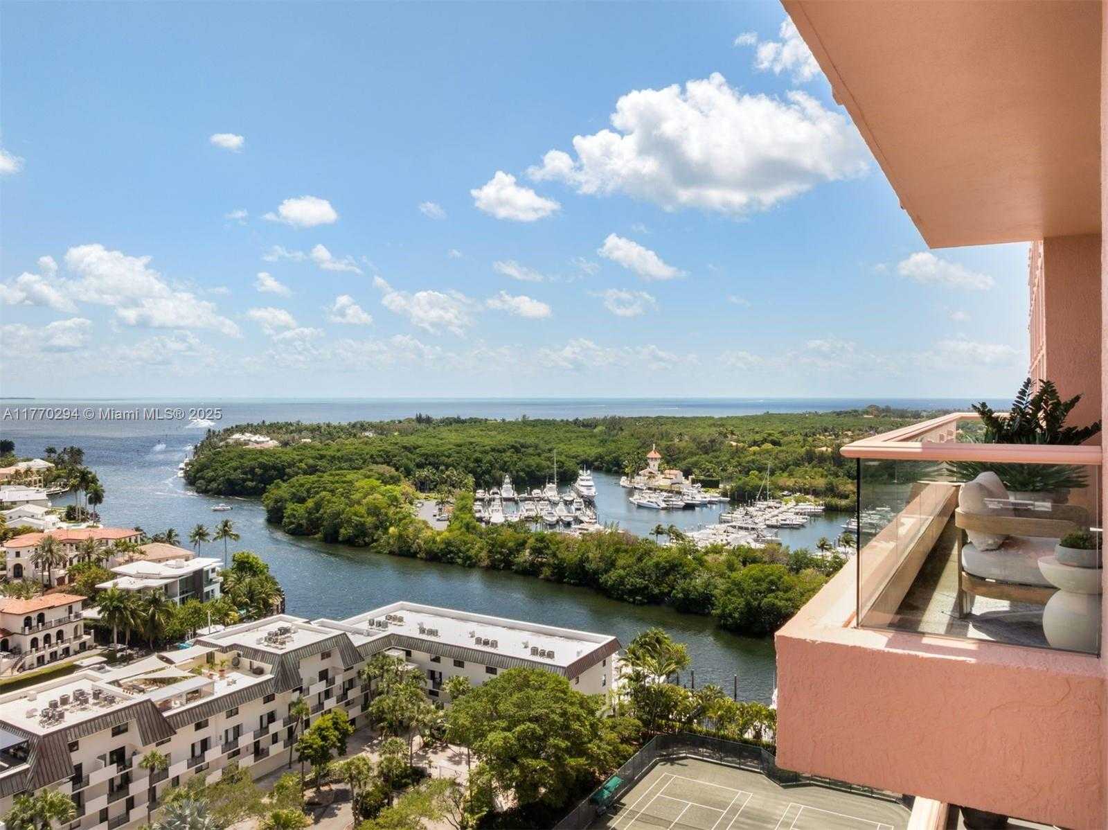 Small Image of 10 EDGEWATER DR #16K, Coral Gables Number 24