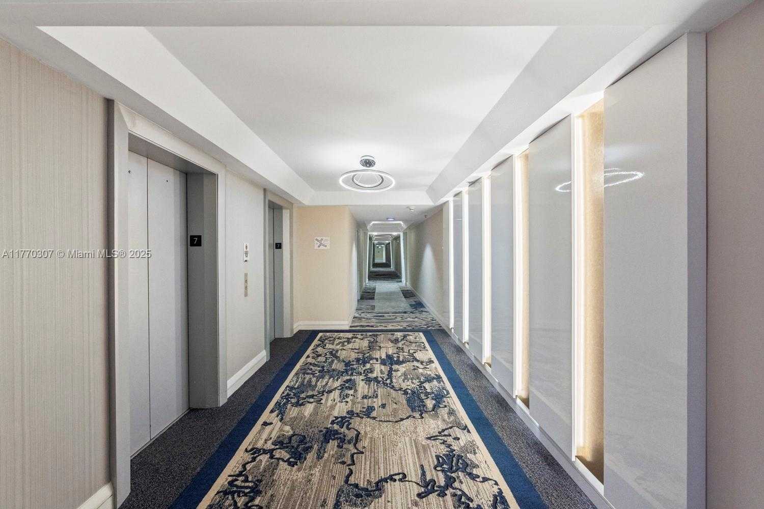 Small Image of 5161 COLLINS AVE #701, Miami Beach Number 50