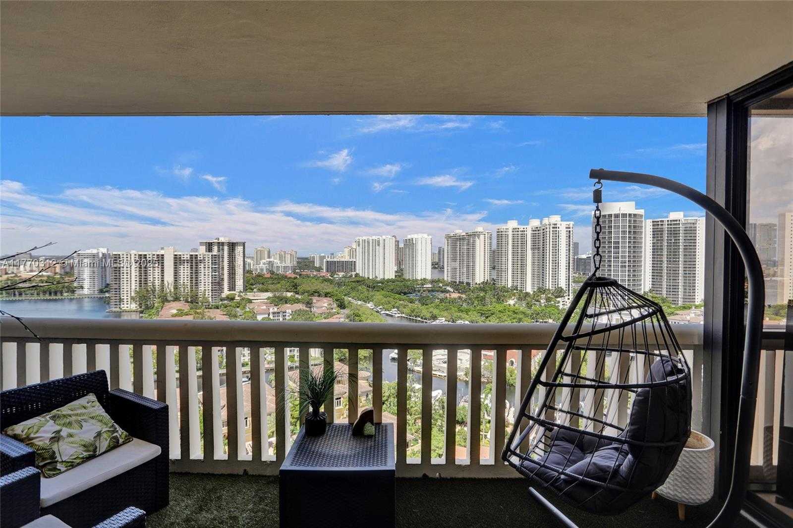 Small Image of 1000 ISLAND BLVD #2105, Aventura Number 10