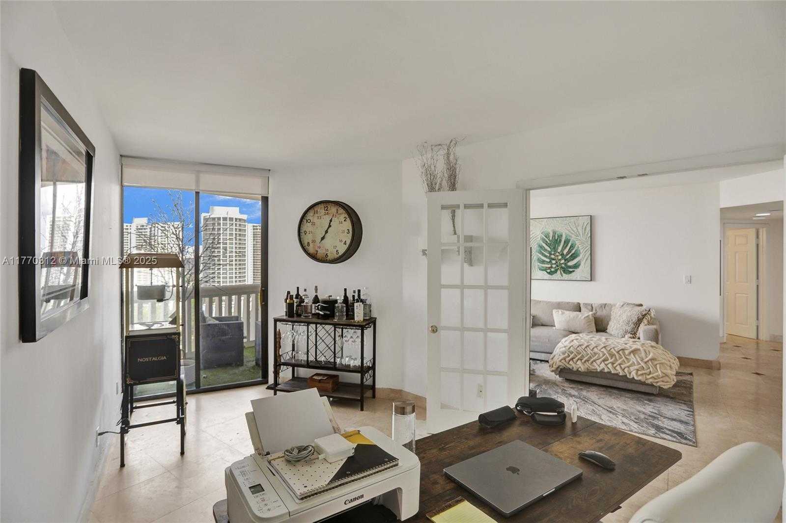 Small Image of 1000 ISLAND BLVD #2105, Aventura Number 12