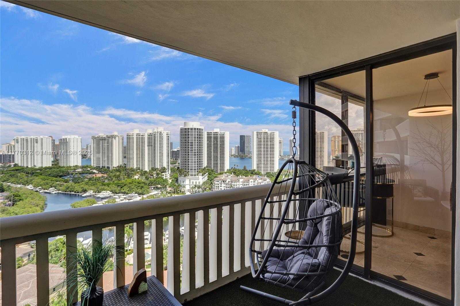 Small Image of 1000 ISLAND BLVD #2105, Aventura Number 18