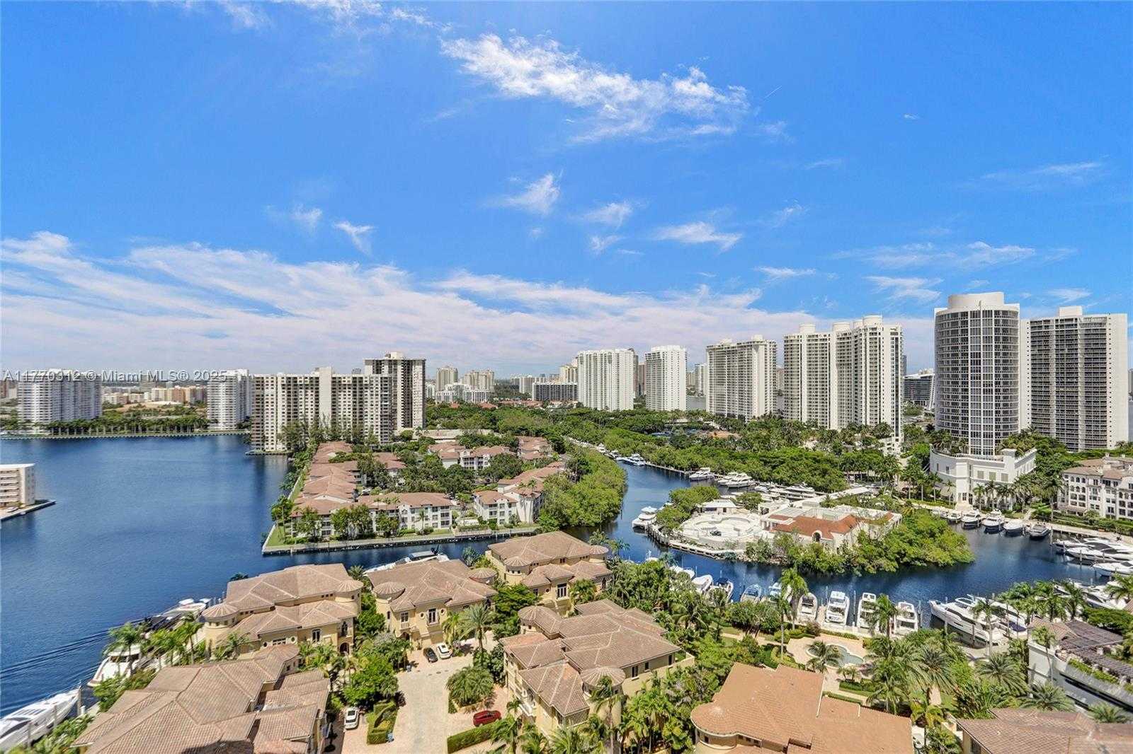 Small Image of 1000 ISLAND BLVD #2105, Aventura Number 5