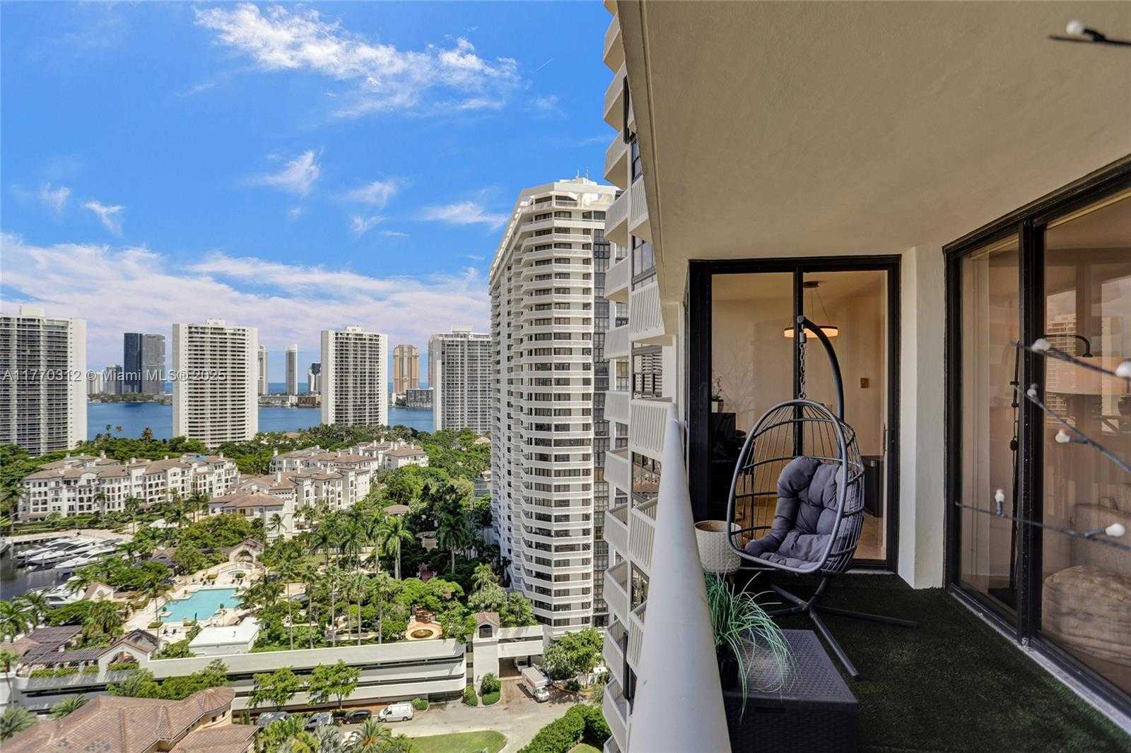 Small Image of 1000 ISLAND BLVD #2105, Aventura Number 7