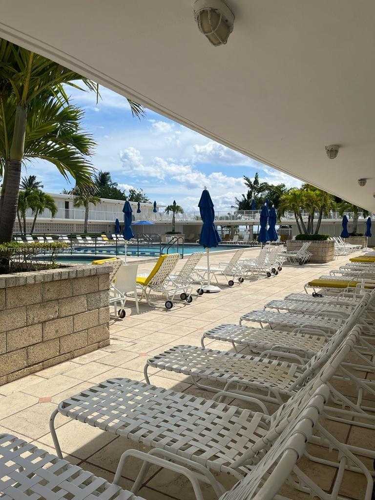 Small Image of 4747 COLLINS AVE #1115, Miami Beach Number 44
