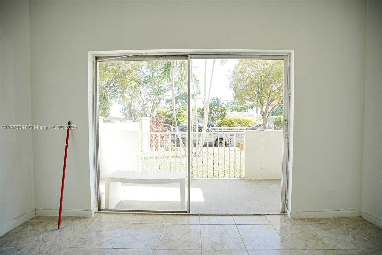 Small Image of 1455 NORTH TREASURE DR #1R, North Bay Village Number 3