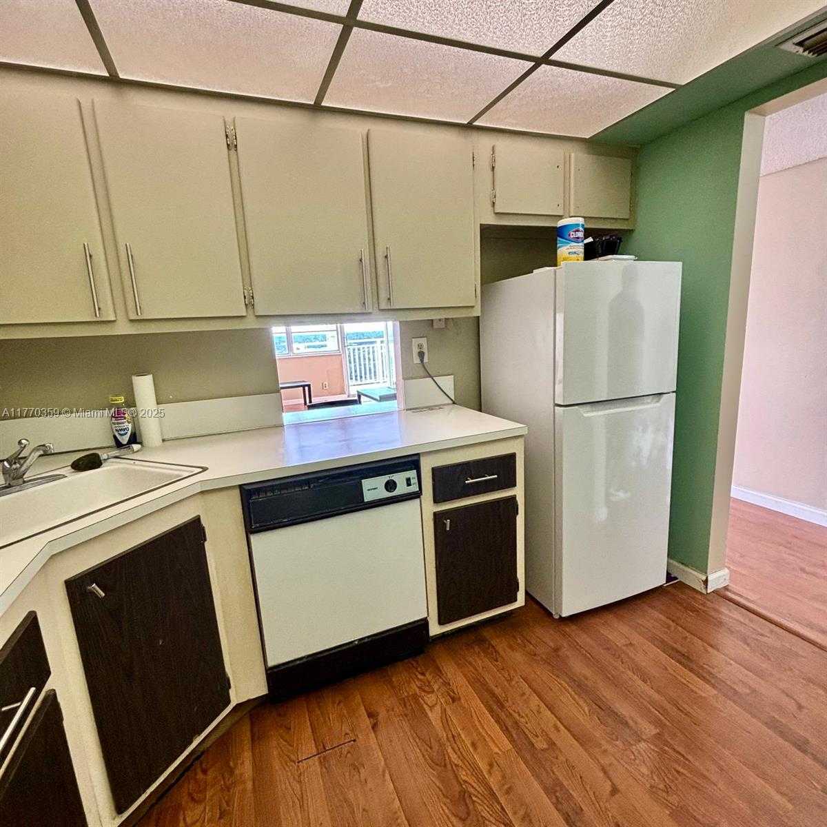 Small Image of 2150 SANS SOUCI BLVD #A1608, North Miami Number 13