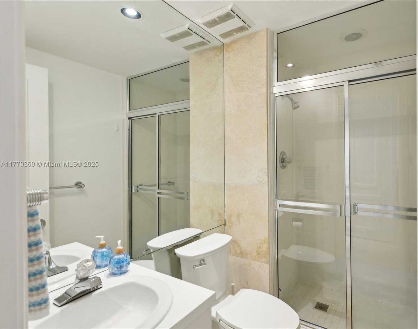 Small Image of 9999 COLLINS AVE #11A, Bal Harbour Number 30