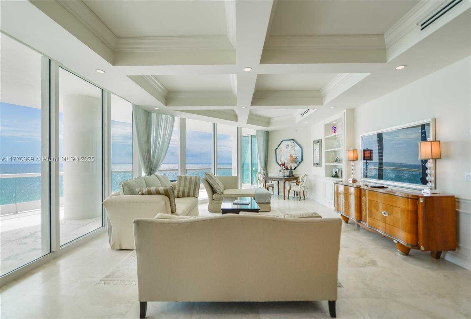 Small Image of 16051 COLLINS AVE #1104, Sunny Isles Beach Number 5