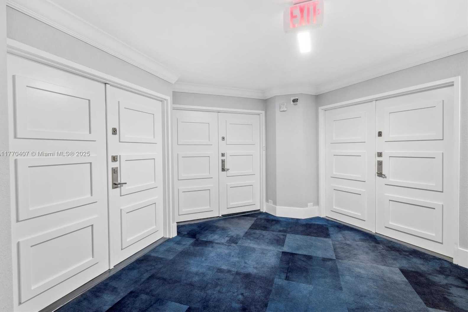 Small Image of 6423 COLLINS AVE #1607, Miami Beach Number 31