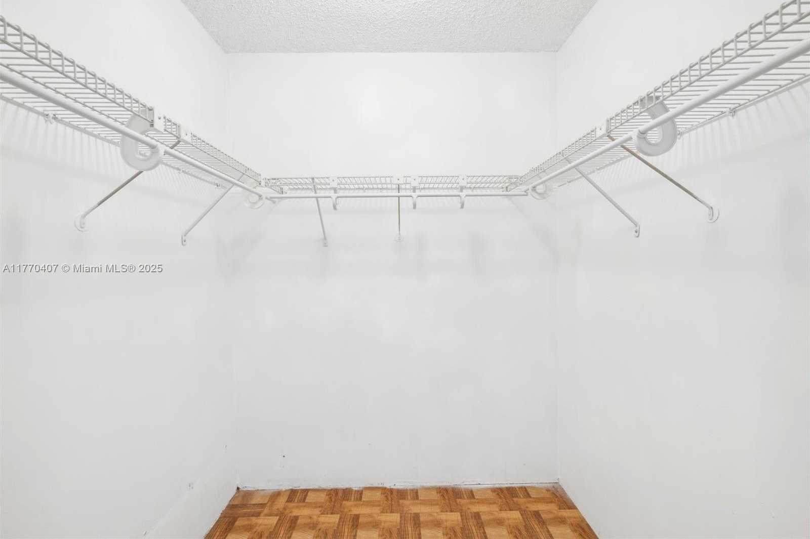 Small Image of 6423 COLLINS AVE #1607, Miami Beach Number 32