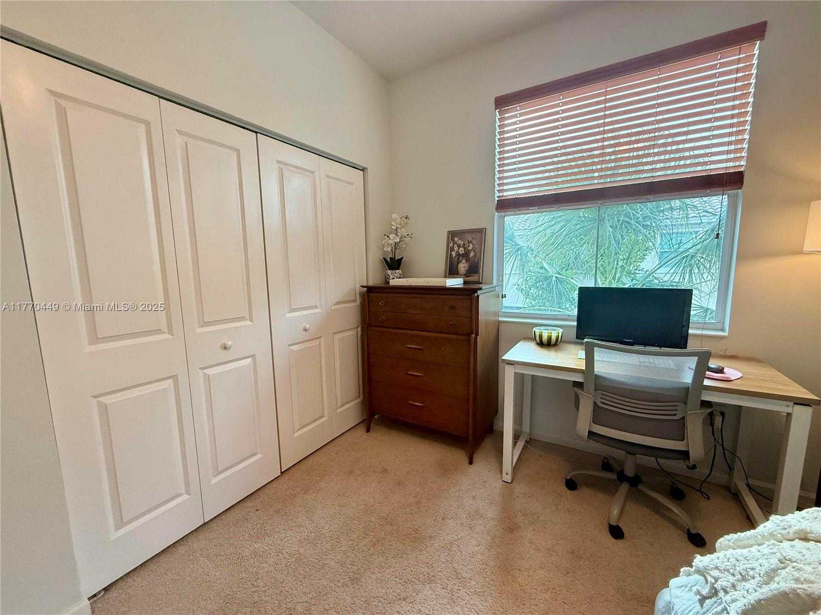Small Image of 2977 ST JOHN DR, Cooper City Number 32