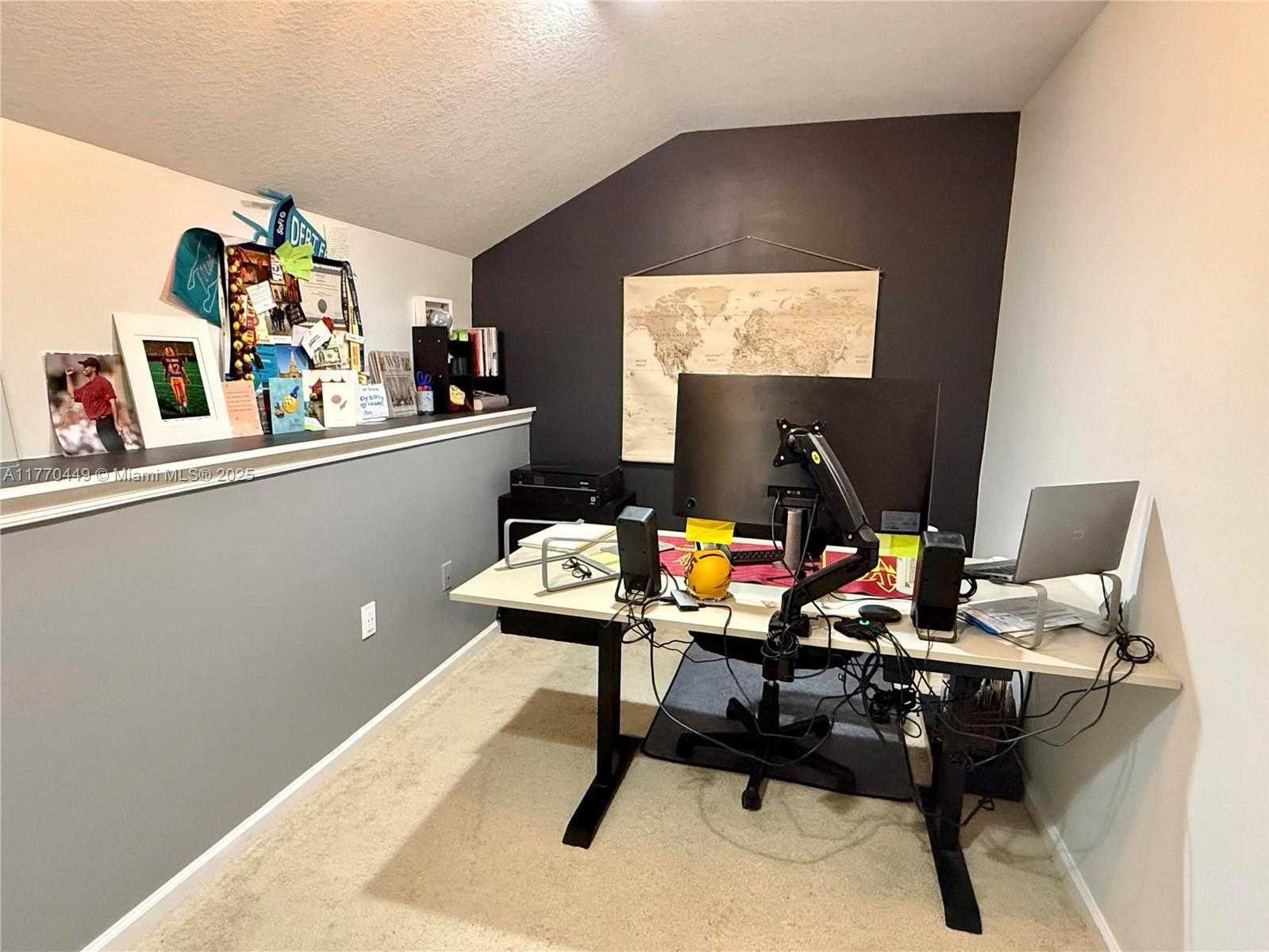 Small Image of 2977 ST JOHN DR, Cooper City Number 37